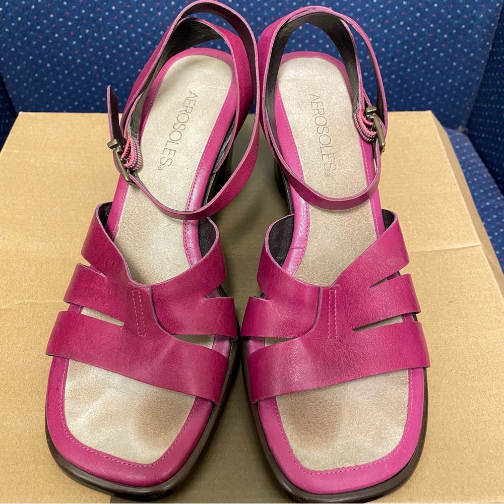 AEROSOLES Pink Leather Sandals with straps.  Size 7